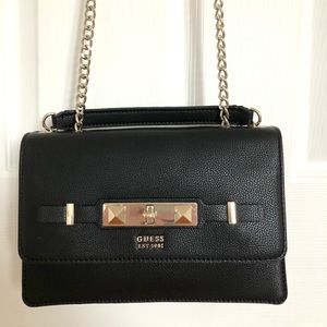 GUESS PURSE *BRAND NEW*